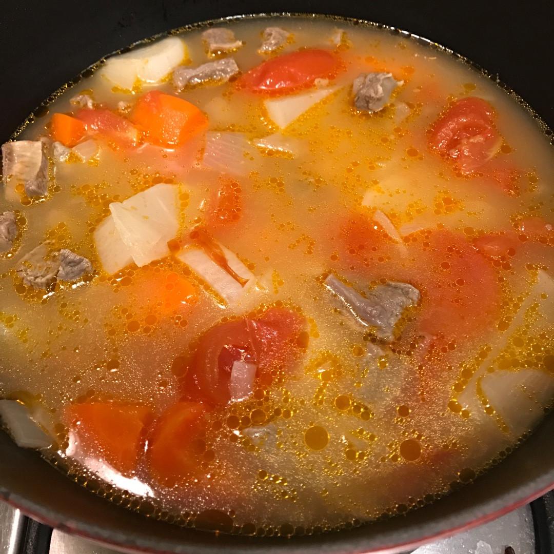 清燉番茄蘿蔔牛肉湯🍅 : Amandine Wu 一起做