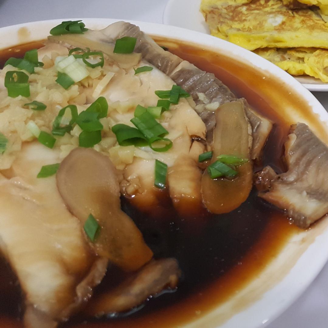 臺灣鯛15分鐘好料理--蔥油鮮魚片 : H.Y 跟著做