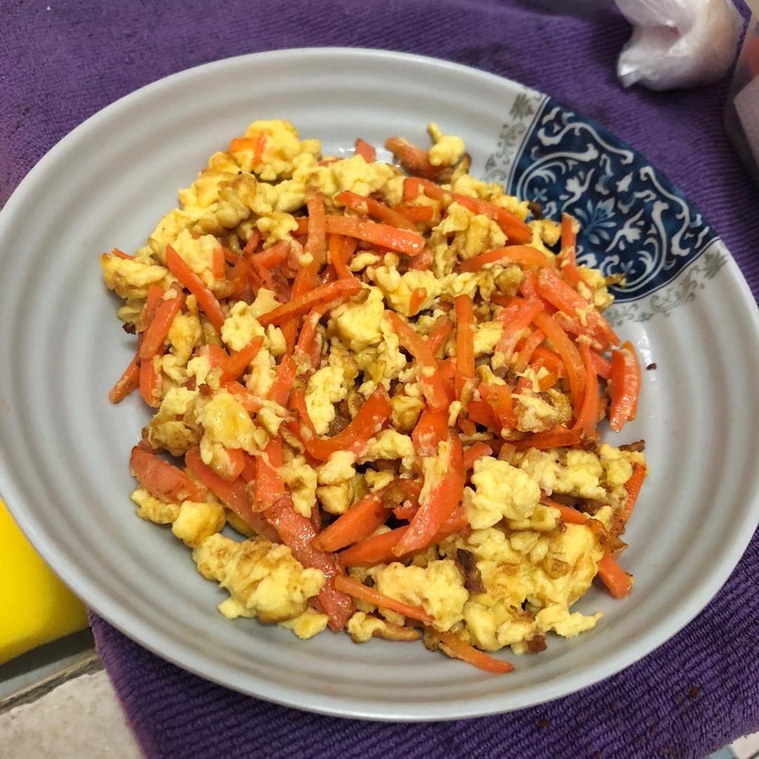 ㄚ曼達的廚房~紅蘿蔔炒蛋 : 黃聖芯 跟著做