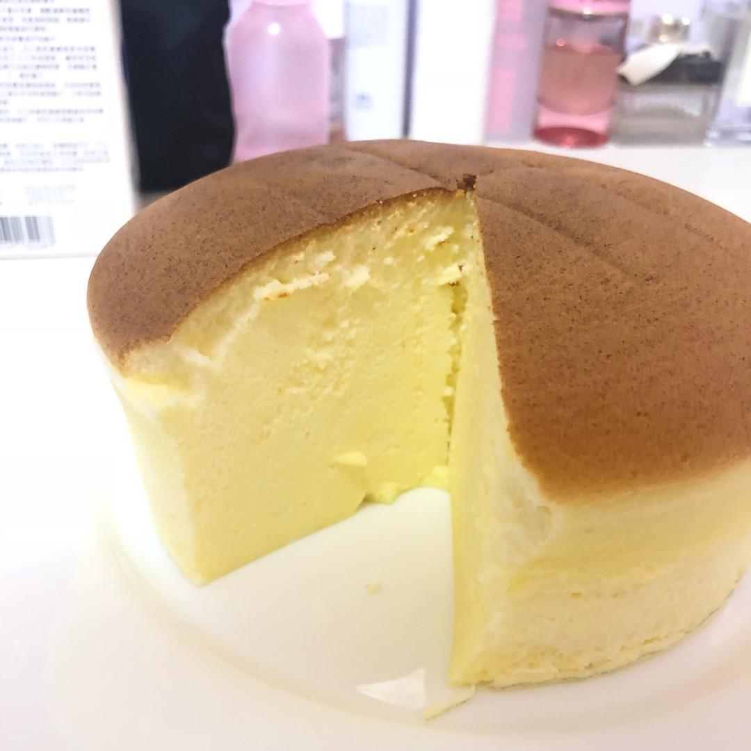 咖啡輕乳酪蛋糕（6吋、無奶油） : Chinyu Wu 一起做