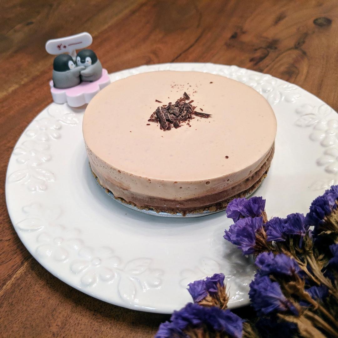 六吋伯爵茶巧克力雙色慕斯蛋糕 - 免烤箱 : 企鵝太太 跟著做