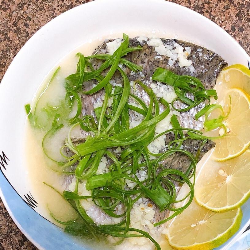 臺灣鯛15分鐘上菜--清蒸檸檬魚 : peipeimei 跟著做