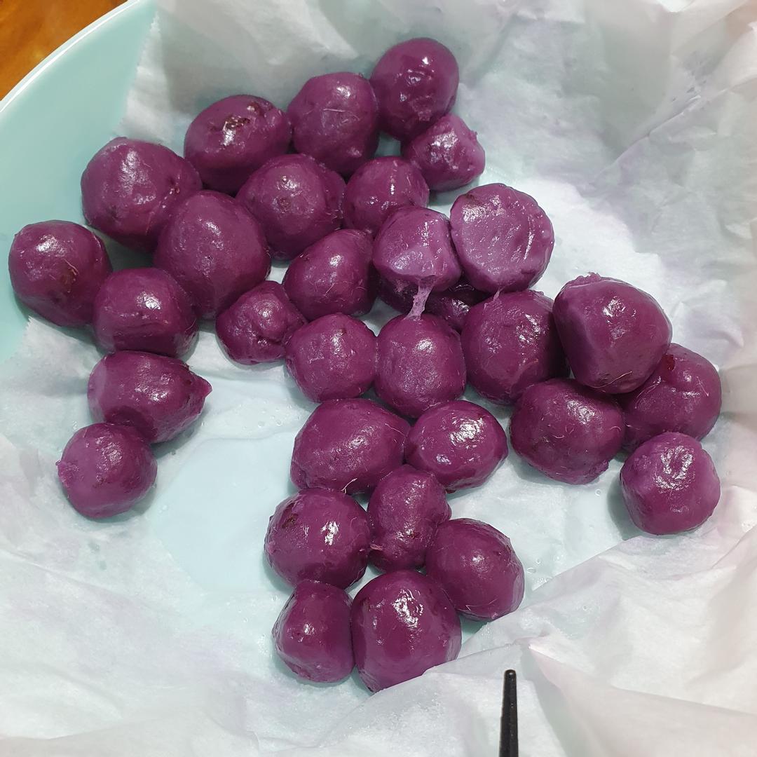 南瓜糯米糍～紫薯饀～附可愛維尼熊做法 : Chen Dau Yu 一起做