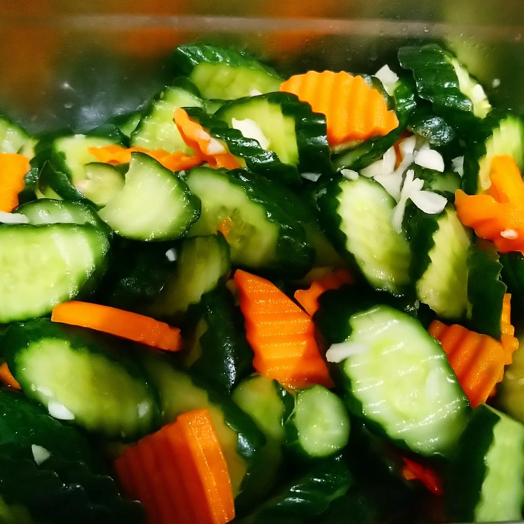 涼拌香檸小黃瓜 : Kuan Hsien Yeh 一起做