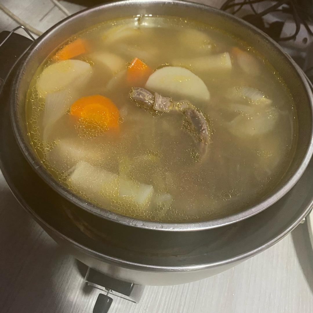 暖暖的清燉牛肉湯（電鍋） : Milu Chen 一起做