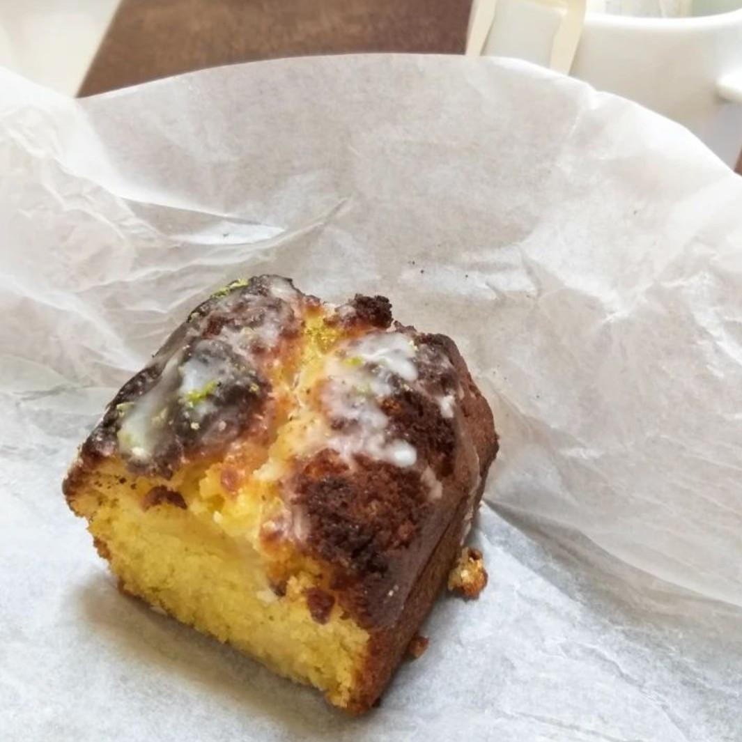 👩‍🍳蜂蜜檸檬🍋糖霜磅蛋糕 : bianca  一起做