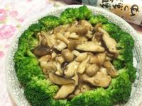 參考食譜 : 花團錦簇~百菇椰菜 簡易版 淬釀開運年菜
