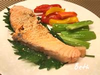 鹽麴鮭魚、蔬菜