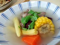 紅蘿蔔玉米排骨湯-電鍋料理