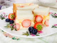 【花見野餐特集】草莓蛋沙拉三明治