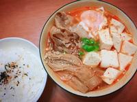 《韓式豚肉辣豆腐鍋》