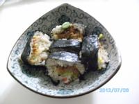 [十分輕鬆料理DIY]~桂冠蝦仁炒飯海苔壽司卷
