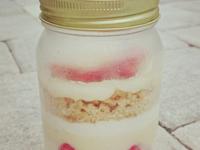 創意罐子草莓甜點