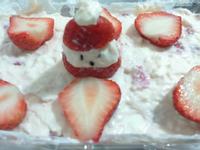 【免烤】草莓乳酪冰蛋糕