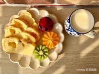 奶酥菠蘿吐司🥝🍊紅龍果優酪乳