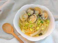泡菜黃豆芽蛤蜊湯