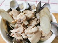 營養100做法簡單的牛蒡蛤蜊雞湯