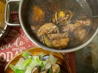 黑蒜頭蛤蠣雞湯