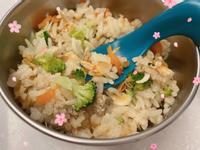 寶寶餐車-櫻花蝦炊飯