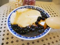 三步驟「黑糖珍珠豆花」材料簡單又好吃。