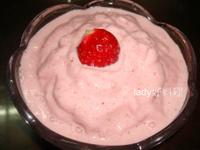 [草莓就愛鷹牌煉奶]草莓冰沙