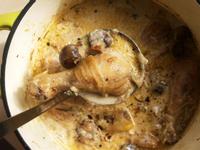 影片◆法式芥末奶油燉雞，一鍋到底｜鑄鐵鍋