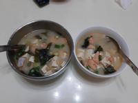 鮭魚豆腐味噌湯