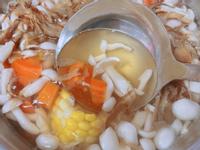 柴魚片玉米蘿蔔湯