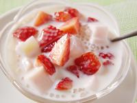 【厚生廚房】奶香草莓西米露