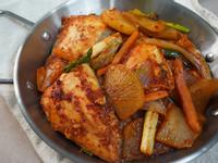 韓式辣燉鯖魚 고등어조림