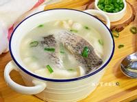鮮菇鱸魚湯~乳白色湯頭
