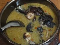 麻油香菇蛤蜊雞湯