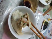 芹菜豬肉蝦仁水餃和高麗菜芋頭素水餃