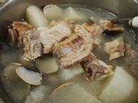 蘿蔔排骨蛤蠣湯