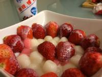 草莓愛心小湯圓~草莓就愛鷹牌煉奶