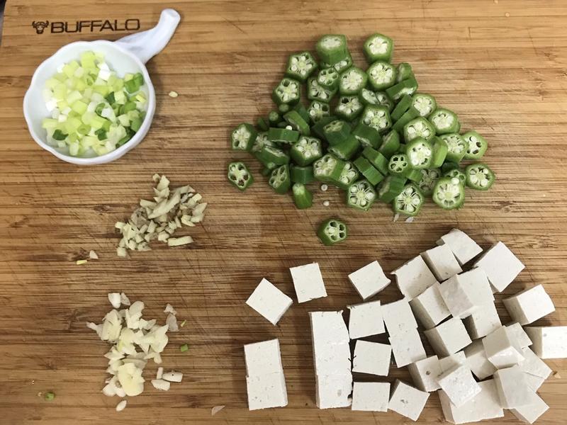 百變不膩~從開胃菜到湯品都可使用的中華鹽滷豆腐的第 4 張圖片